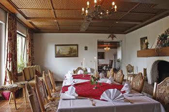 Oberleichtersbach Hotel Rhoenhof מראה חיצוני תמונה